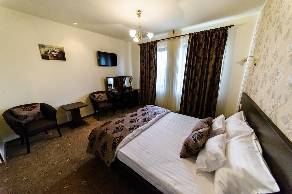 Hotel Miky Arad Værelse billede
